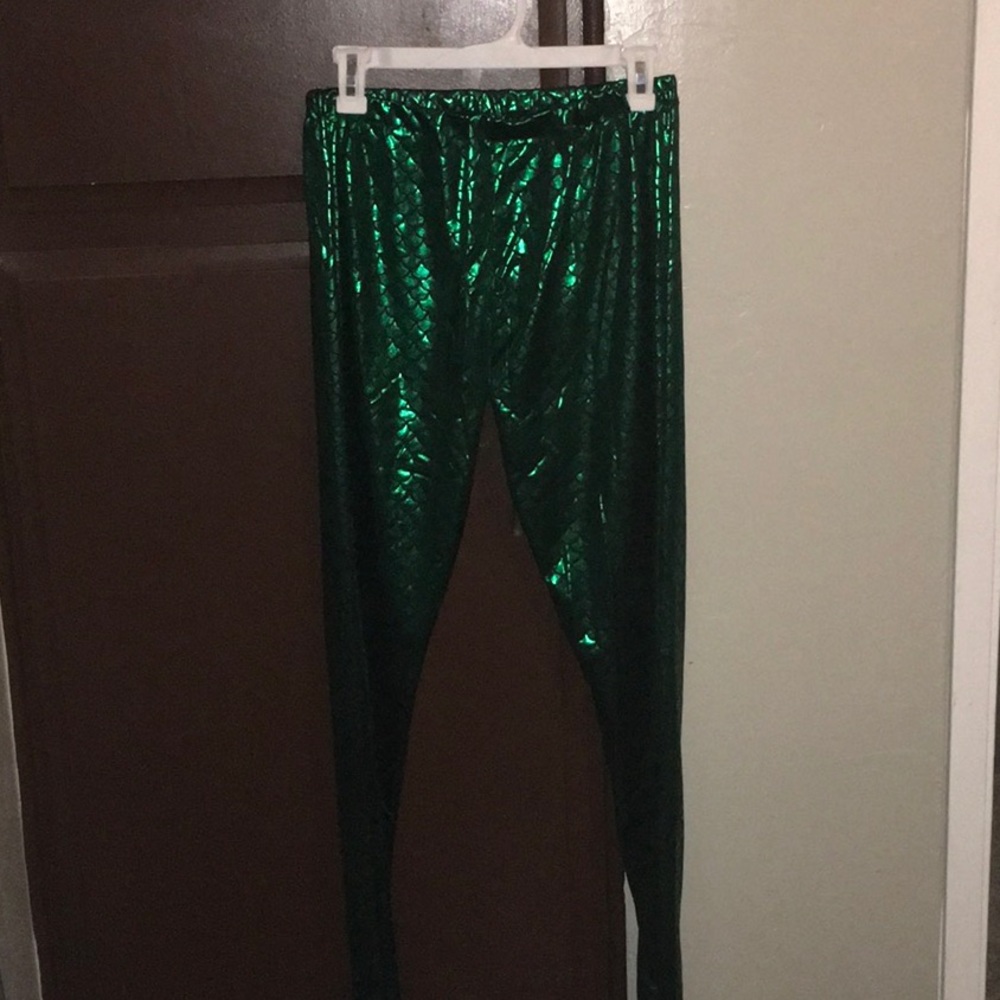 Green mermaid leggings